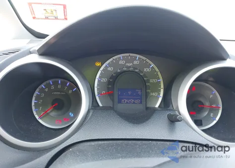 2010 Honda Fit Sport z USA, uszkodzony, nr VIN JHMGE8H49AC001698